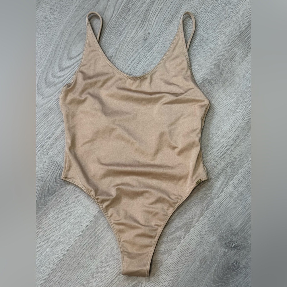 Flook The Label Women’s Tan One-Piece Swimsuit Size S NWOT